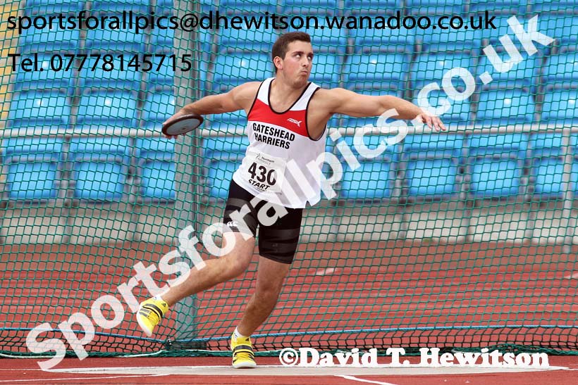 Mens  under-20s discus, Northern Senior and Under-20s Track and Field Champs., Manchester. Photo: David T. Hewitson/Sports for All Pics